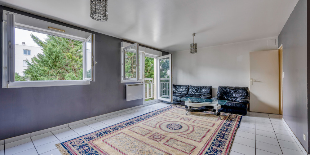 appartement à VILLENAVE D ORNON (33140)