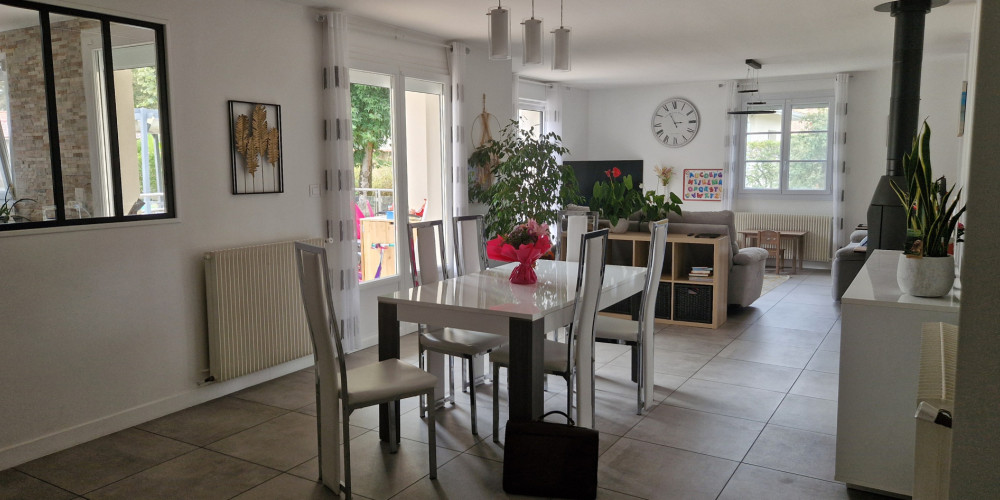 maison à LE PIAN MEDOC (33290)