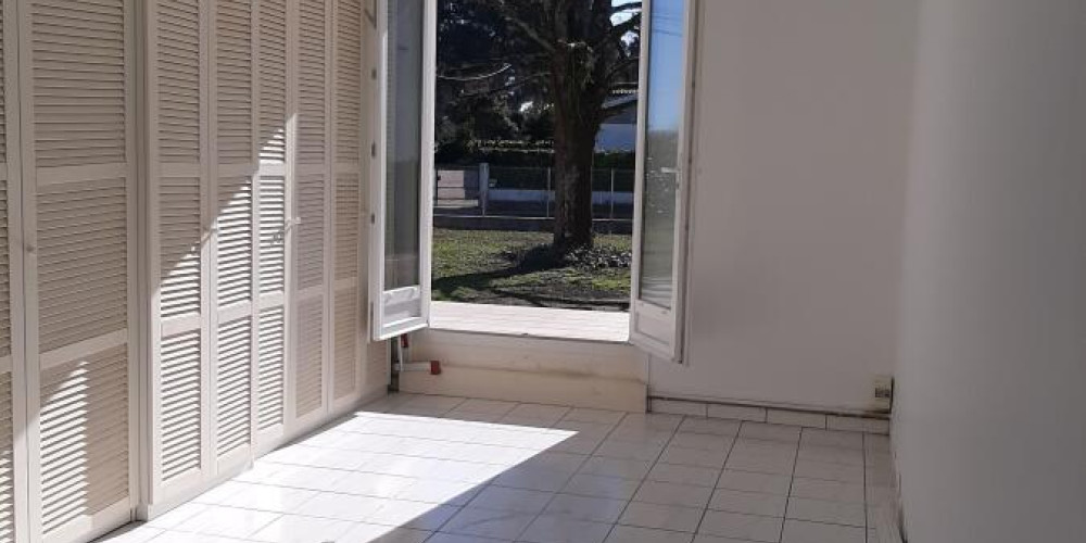 maison à PAREMPUYRE (33290)