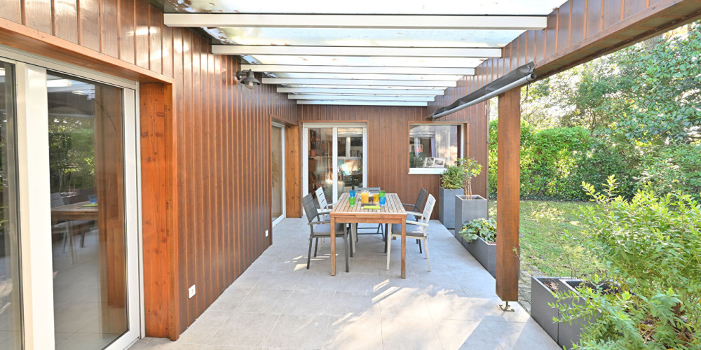 maison à PESSAC (33600)