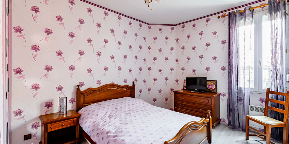 appartement à BORDEAUX (33800)