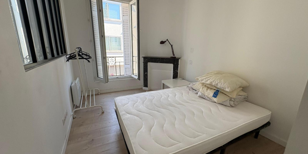 appartement à BORDEAUX (33800)
