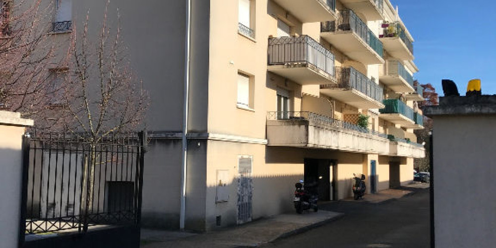 appartement à BORDEAUX (33000)