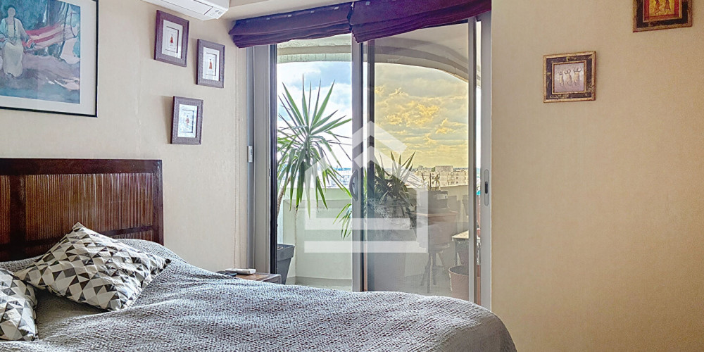 appartement à BORDEAUX (33000)