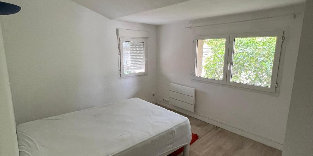 appartement à BORDEAUX (33000)