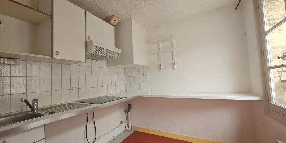 appartement à BORDEAUX (33000)