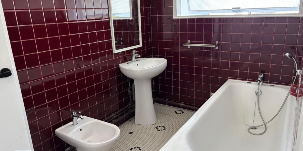 appartement à BORDEAUX (33000)