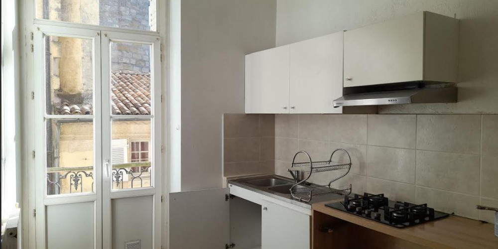 appartement à BORDEAUX (33000)