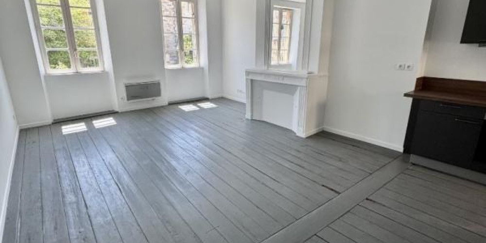 appartement à BORDEAUX (33000)