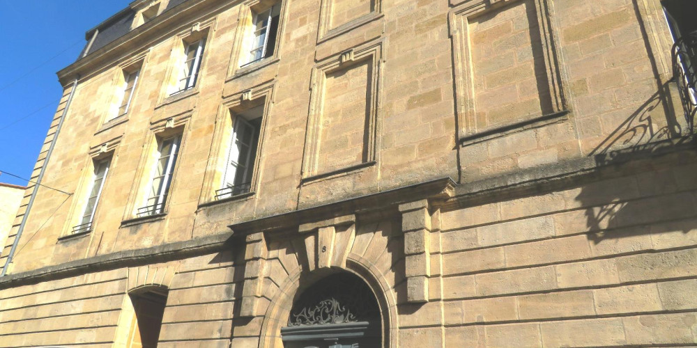 appartement à BORDEAUX (33000)