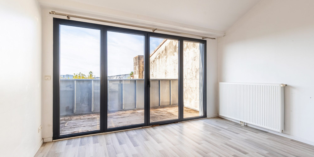 appartement à BORDEAUX (33000)