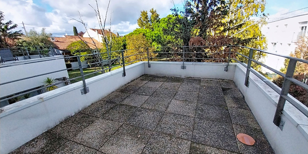 appartement à BORDEAUX (33000)