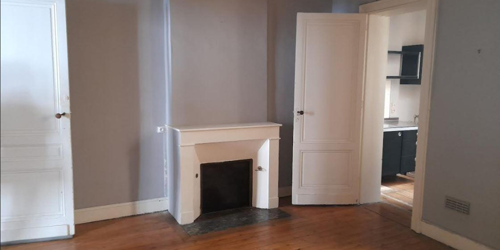 appartement à BORDEAUX (33000)