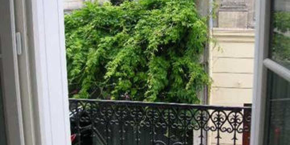 appartement à BORDEAUX (33000)