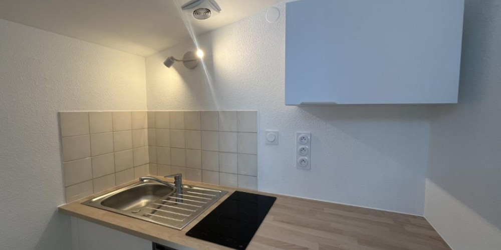 appartement à BORDEAUX (33000)