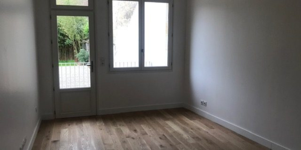 appartement à BORDEAUX (33000)