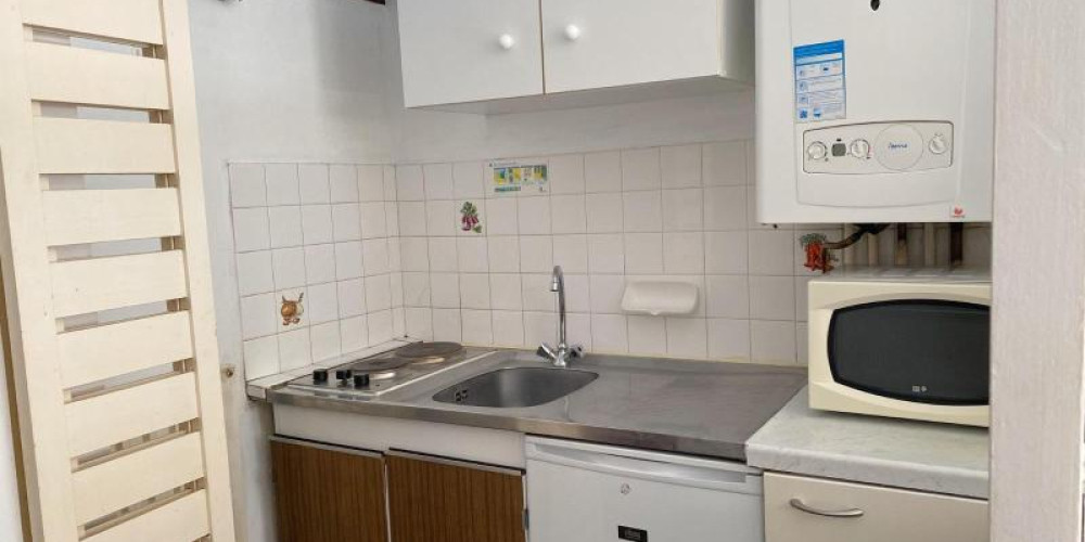 appartement à BORDEAUX (33000)