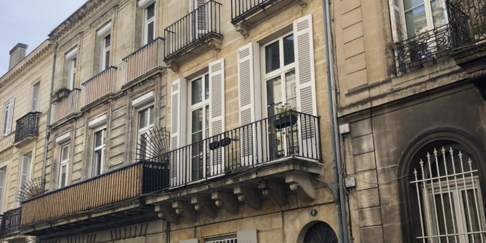 appartement à BORDEAUX (33000)