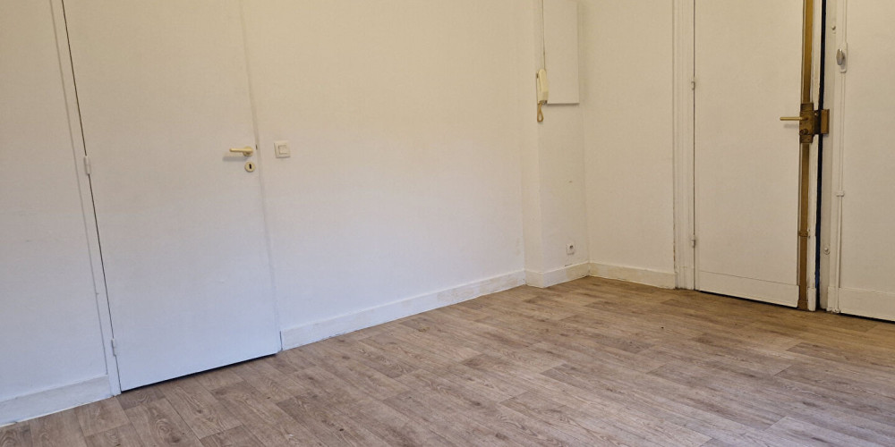 appartement à BORDEAUX (33000)