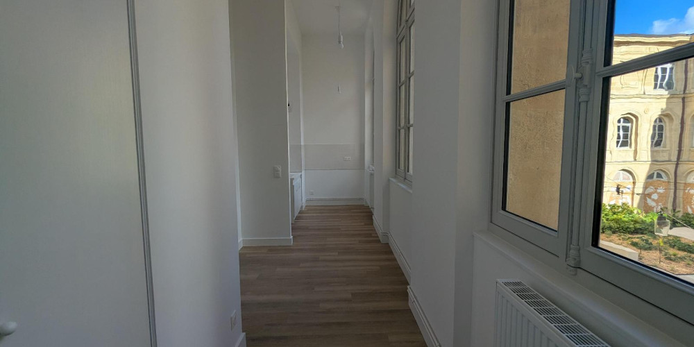 appartement à BORDEAUX (33000)