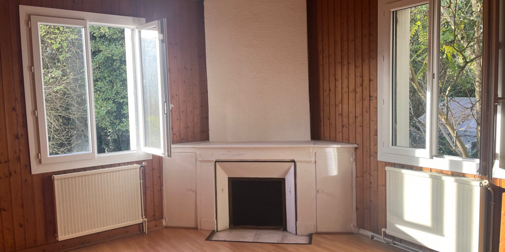 appartement à BORDEAUX (33000)