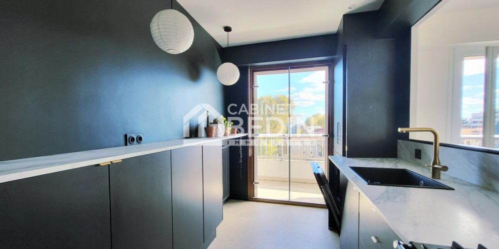 appartement à BORDEAUX (33000)