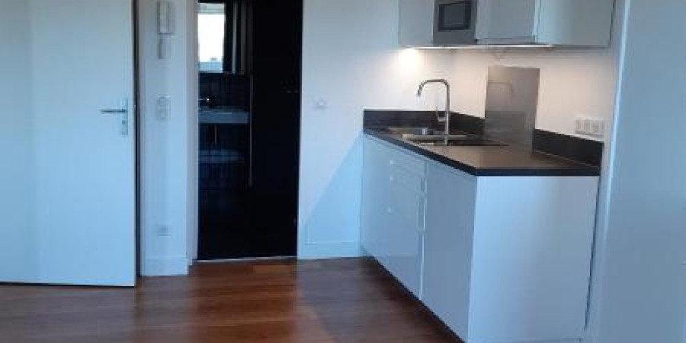 appartement à BORDEAUX (33000)