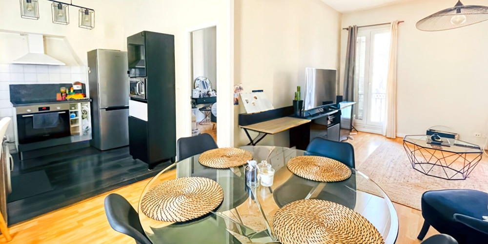 appartement à BORDEAUX (33000)