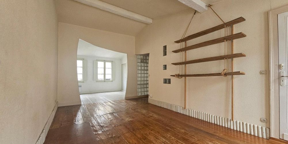 appartement à BORDEAUX (33000)