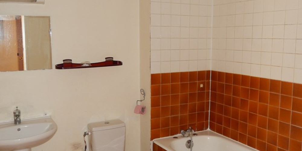 appartement à BORDEAUX (33000)