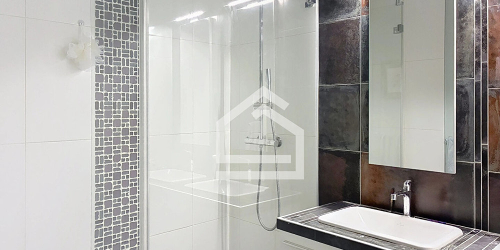 appartement à BORDEAUX (33000)