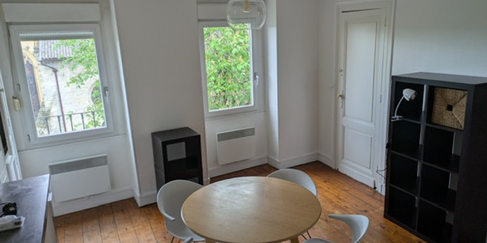 appartement à BORDEAUX (33000)