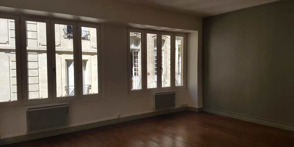 appartement à BORDEAUX (33000)