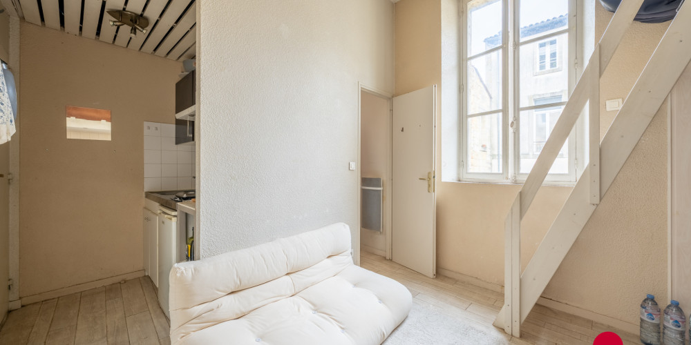 appartement à BORDEAUX (33000)
