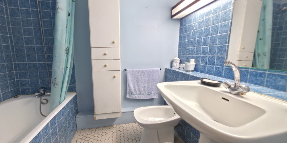 appartement à BORDEAUX (33000)