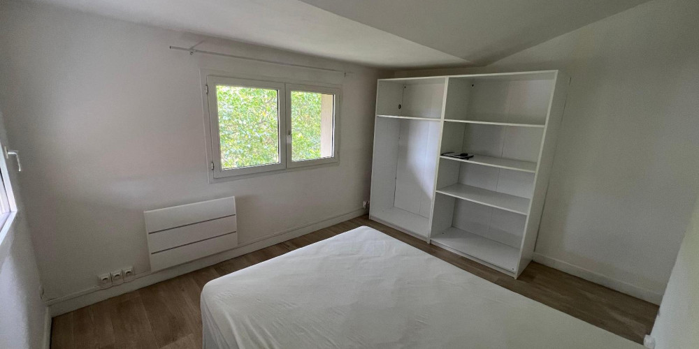 appartement à BORDEAUX (33000)