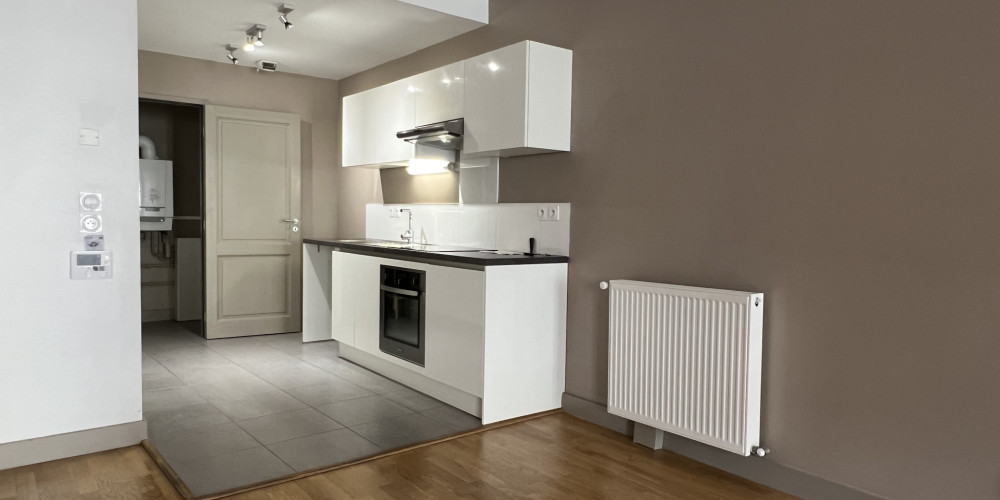 appartement à BORDEAUX (33000)