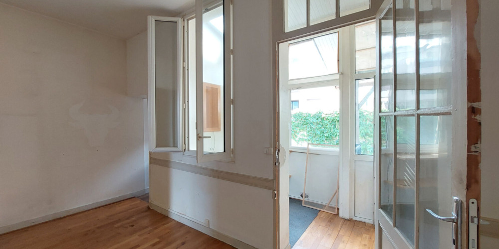 appartement à BORDEAUX (33000)