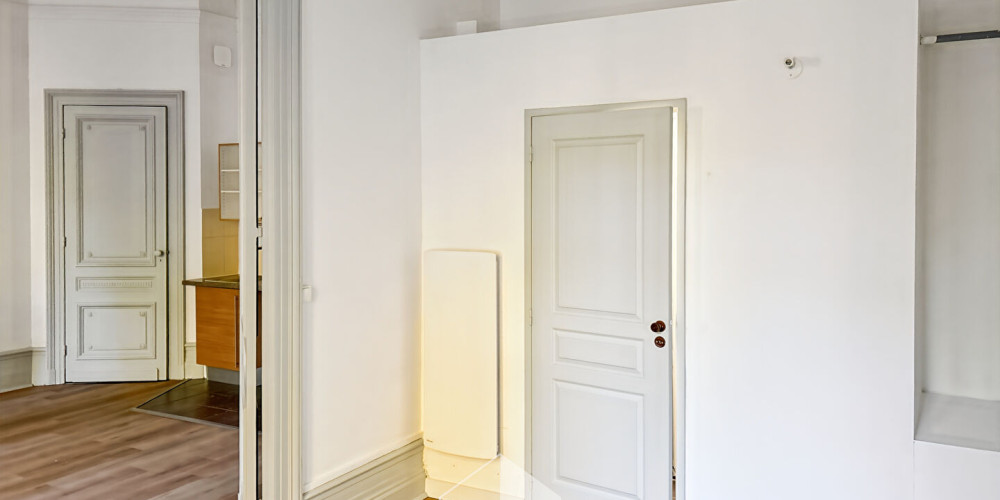 appartement à BORDEAUX (33000)