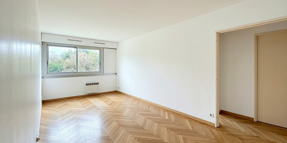 appartement à BORDEAUX (33000)