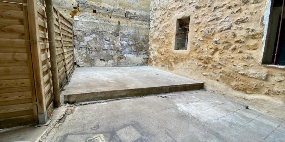 appartement à BORDEAUX (33000)