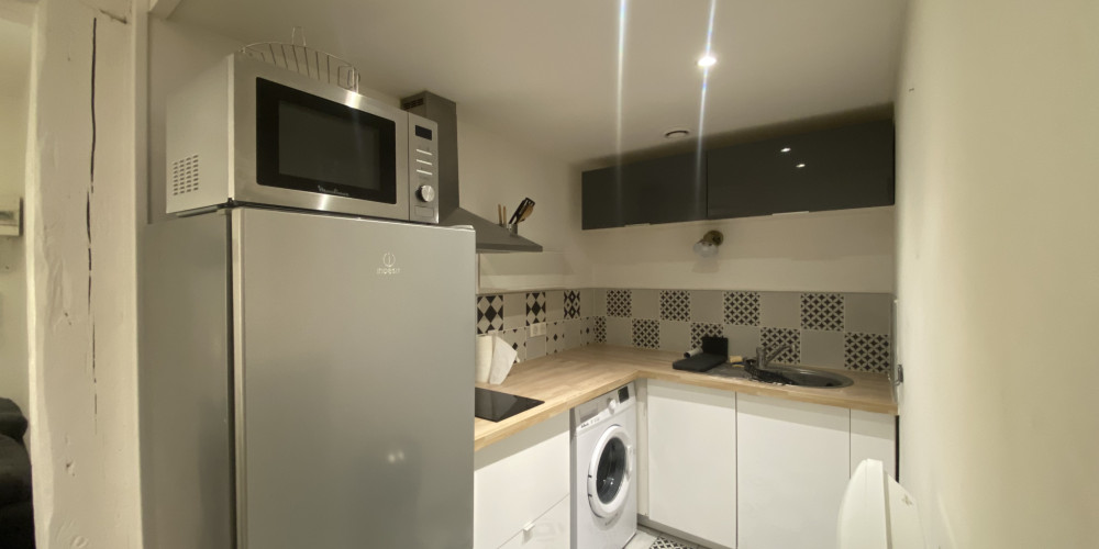 appartement à BORDEAUX (33000)