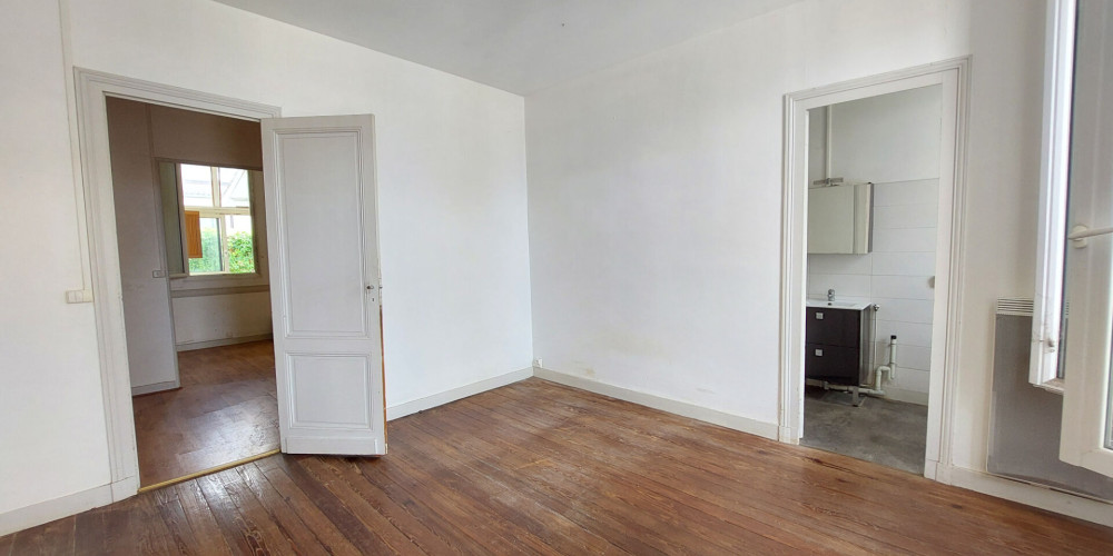 appartement à BORDEAUX (33000)