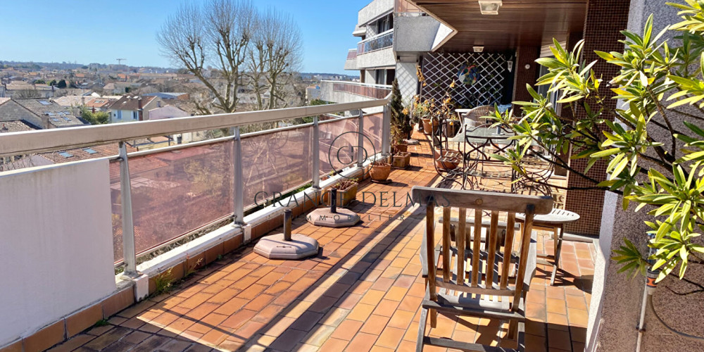 appartement à BORDEAUX (33000)