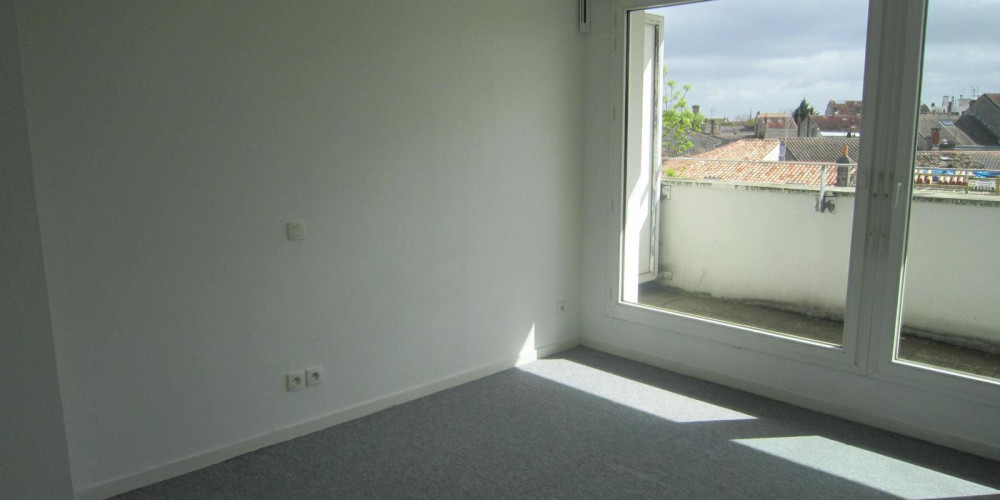 appartement à BORDEAUX (33000)