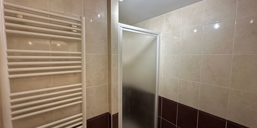 appartement à BORDEAUX (33000)