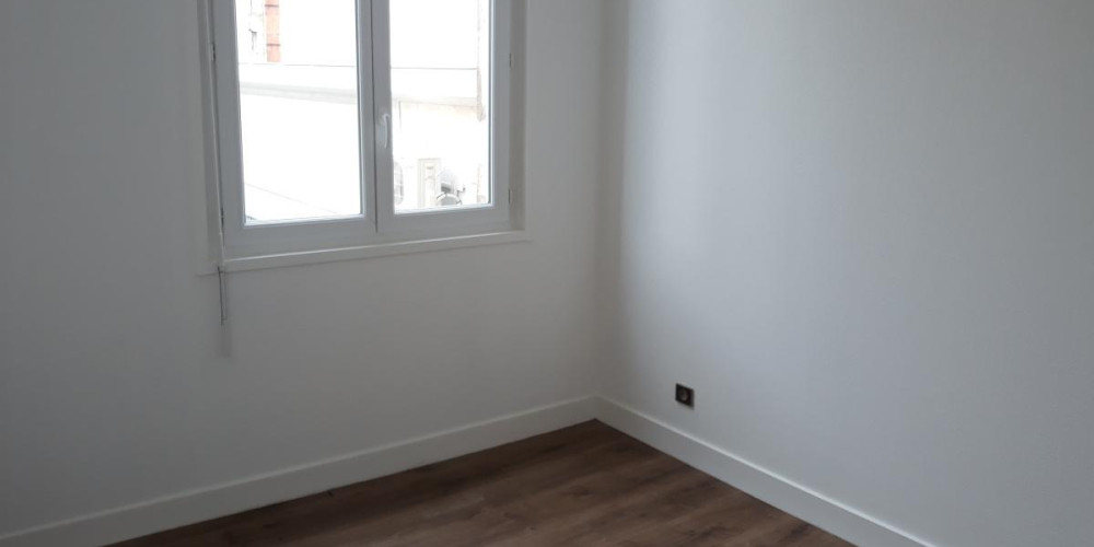 appartement à BORDEAUX (33000)