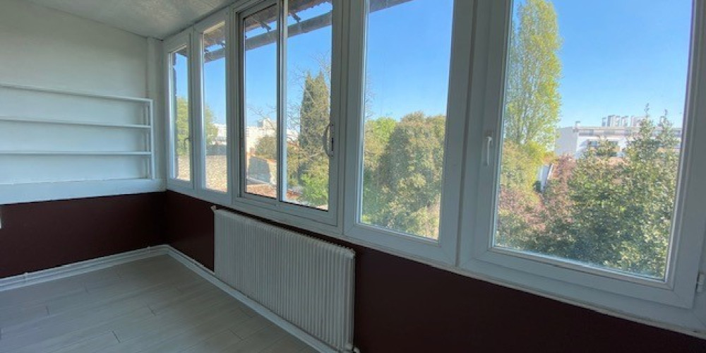 appartement à BORDEAUX (33000)