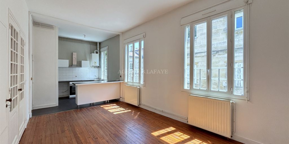 appartement à BORDEAUX (33000)
