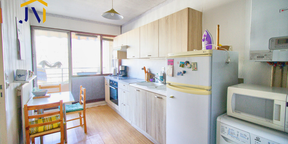 appartement à BORDEAUX (33000)